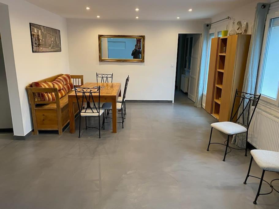 Maison Confortable Pour 10 Personnes Avec Jacuzzi أولغات المظهر الخارجي الصورة